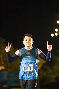 BIB: 63413
                            <button type="button" onclick="openModal(16514549)" class="btn btn-primary btn-sm float-right btn-popup" data-toggle="modal" data-target=".modal-high-quality">
                        <i class="fas fa-shopping-cart"></i> Add to Cart
                    </button>
                                            <button type="button" onclick="isThisMe(16514549, true)" class="btn btn-success btn-sm float-right btn-popup btn-isme hidden" data-toggle="tooltip" data-placement="bottom" title="นี่คือรูปของคุณใช่ไหม คลิกที่นี่เพื่อเอาเข้าอัลบั้ม">
                        <i class="fas fa-plus"></i> Add to album
                    </button>
                    <button type="button" onclick="isThisMe(16514549, false)" class="btn btn-warning btn-sm float-right btn-popup btn-isnotme hidden">
                        <i class="fas fa-ban"></i> Remove from album
                    </button>